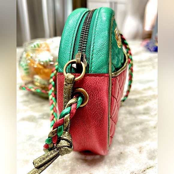 Gucci Authentic Full Inclusion Metallic Multicolor Mini Trapuntata Zumi Bag - Picture 8 of 13